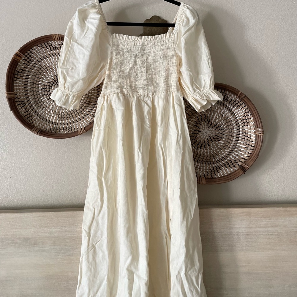 Midi puff sleeve dress